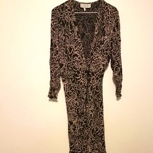 Vintage long sleeved hi low dress